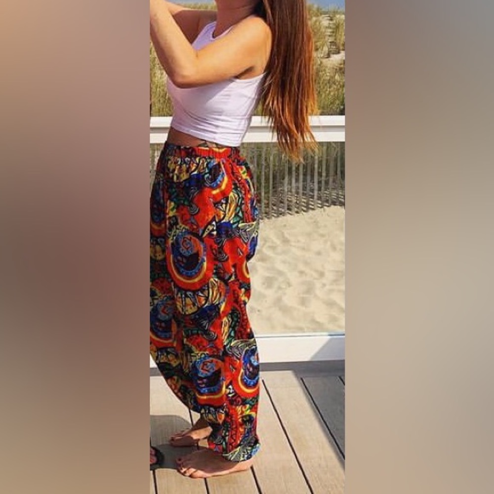 Retro 1980-90s windbreaker pants